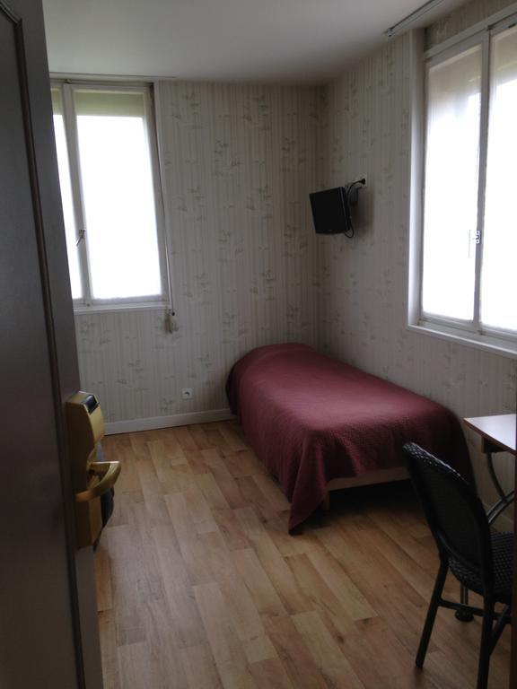 Arcantis Hotel La Residence Cergy Habitación foto